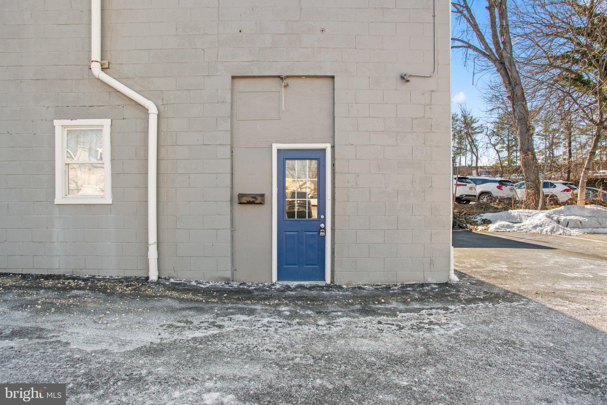 10710 YORK ROAD