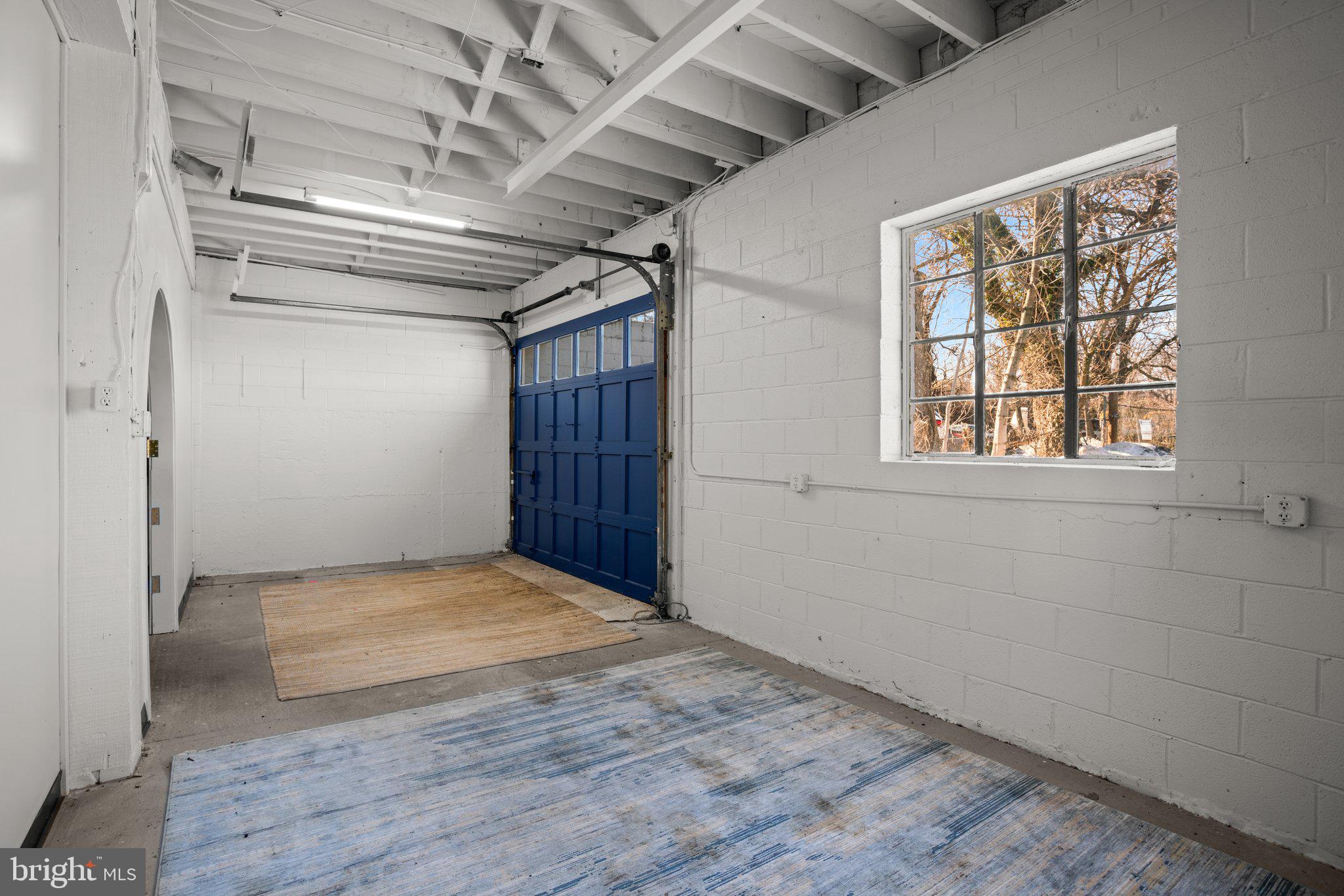 10710 YORK ROAD