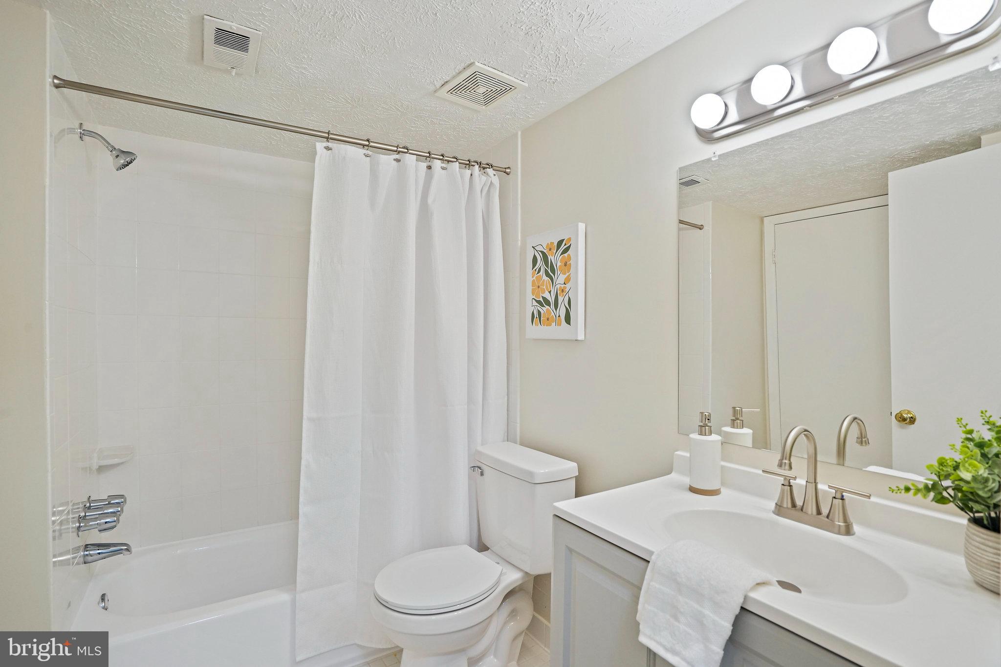 GREENBRIAR CONDO PHASE I - Residential