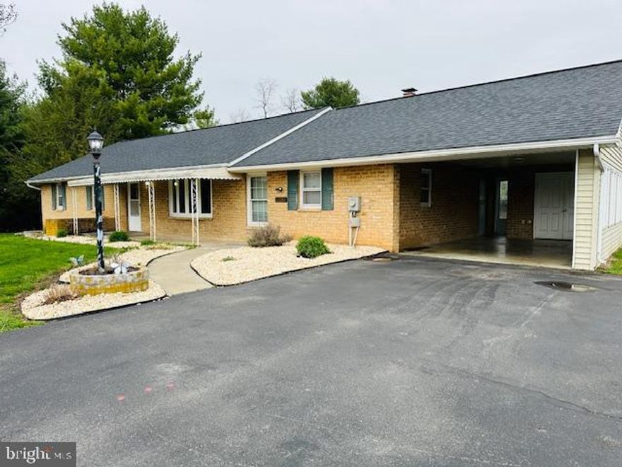 Check out this 3 bedroom, 1.5 bath rancher on a beautiful 1.06 acre lot in Williamsport!  House offer large living room, eat in kitchen, and cozy family room.  Carport and rear fenced yard!