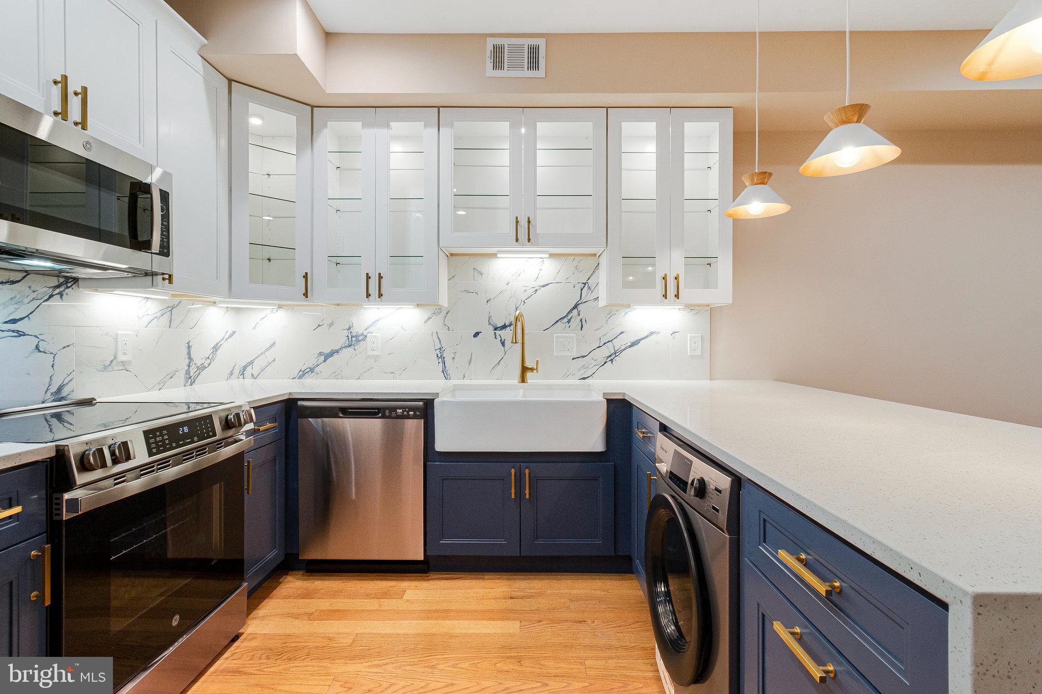 1609 17TH STREET SE 202