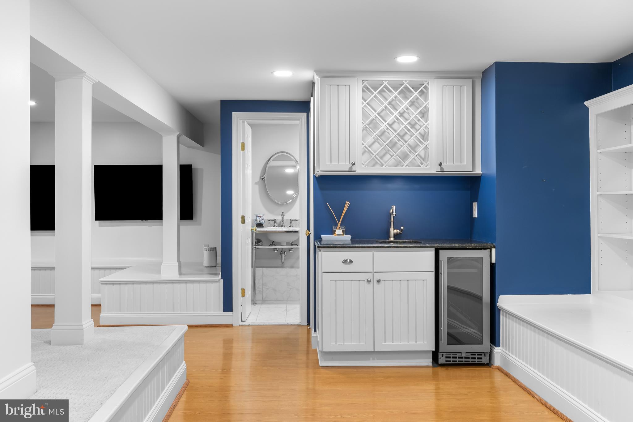 FISHING CREEK FARM - Residential