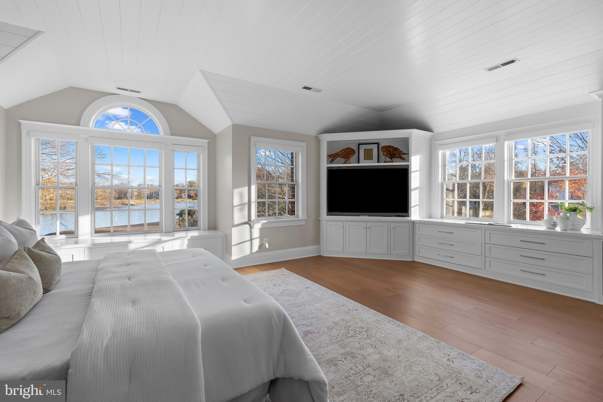 FISHING CREEK FARM - Residential