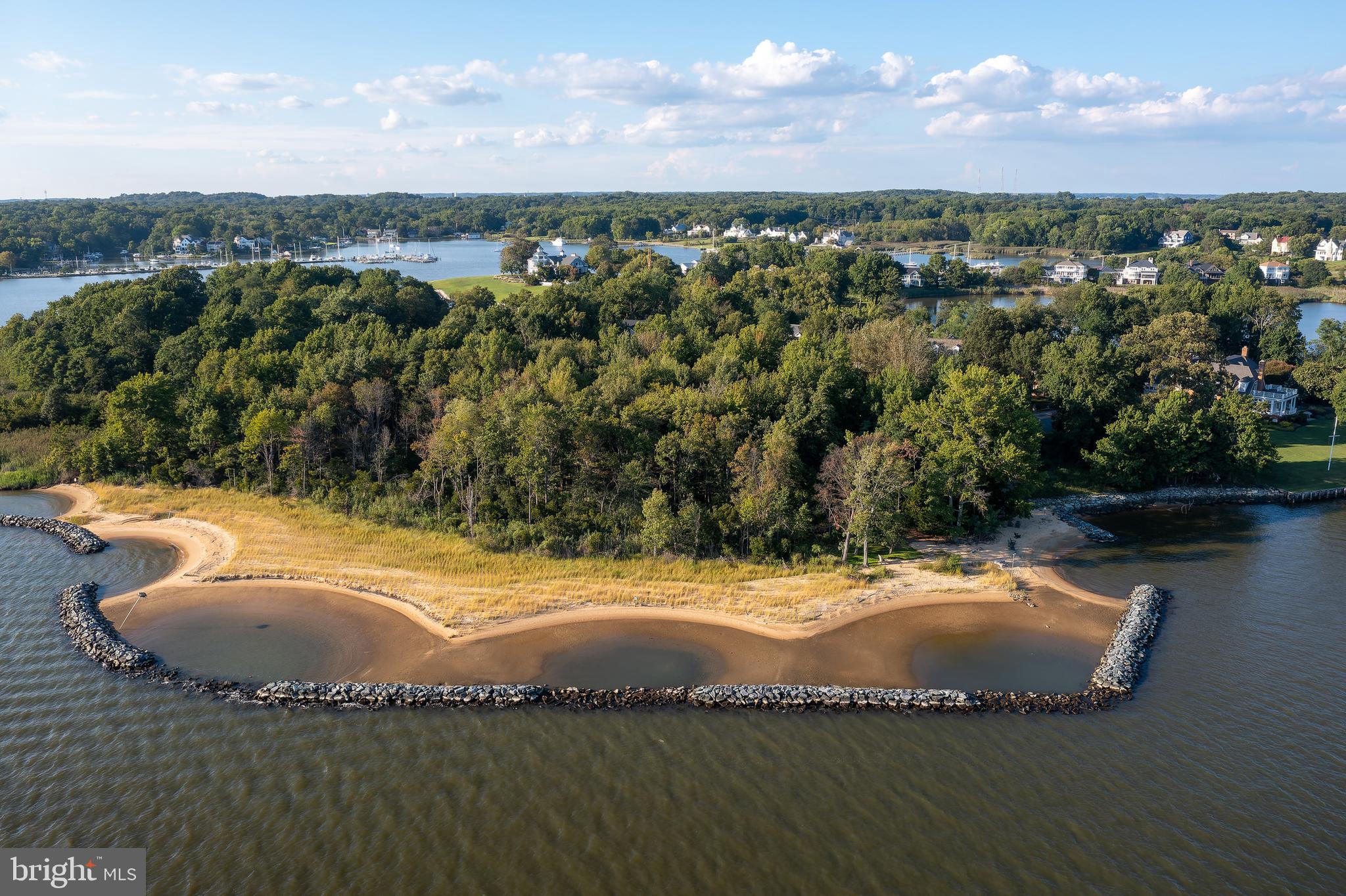 FISHING CREEK FARM - Residential