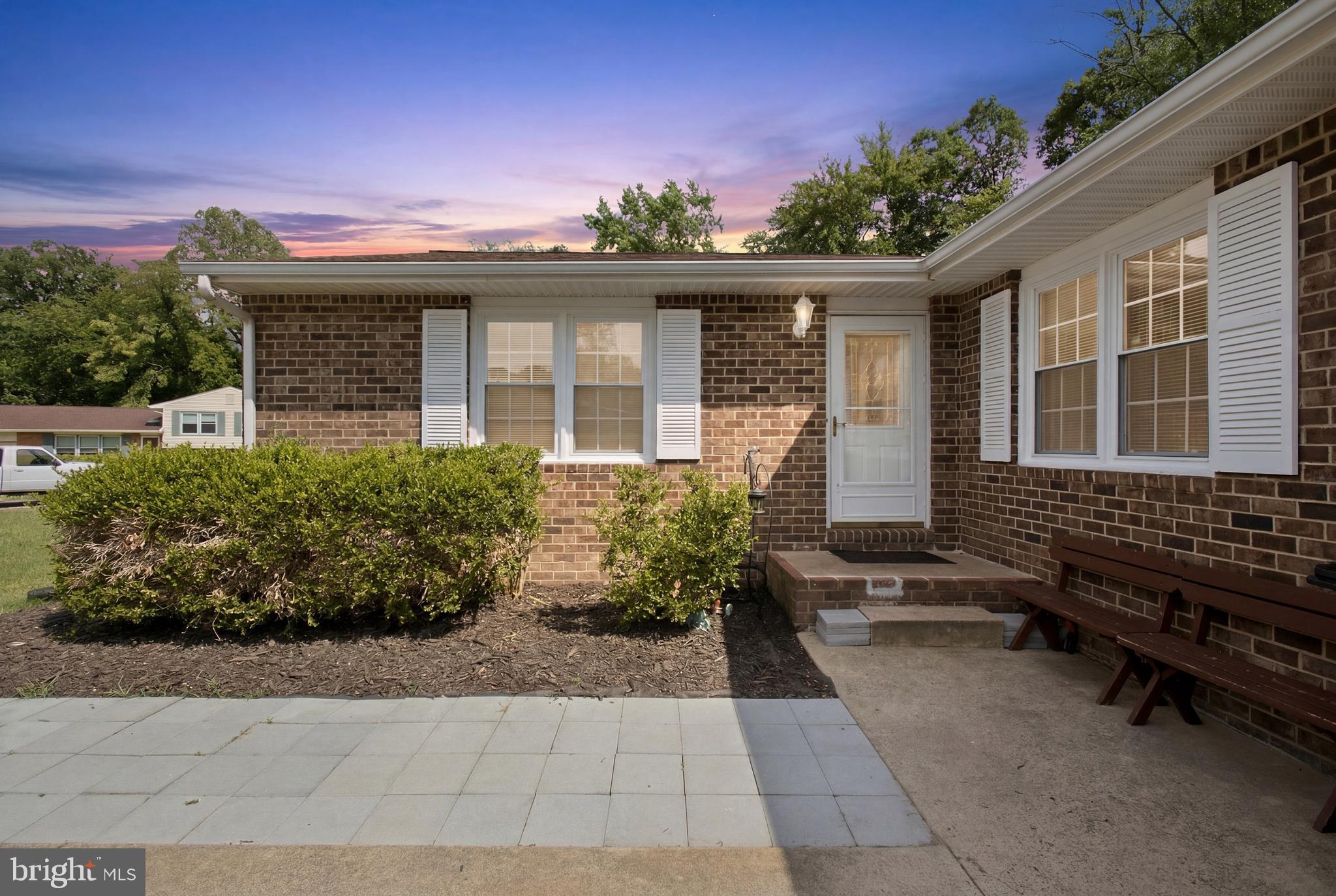 Photo 1 of 29 — 5 SUMNER COURT, FREDERICKSBURG, VA 22407