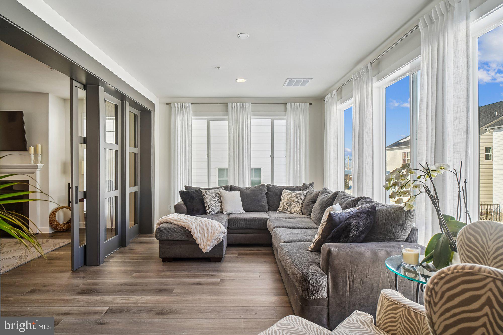 ROSEHAVEN - Residential