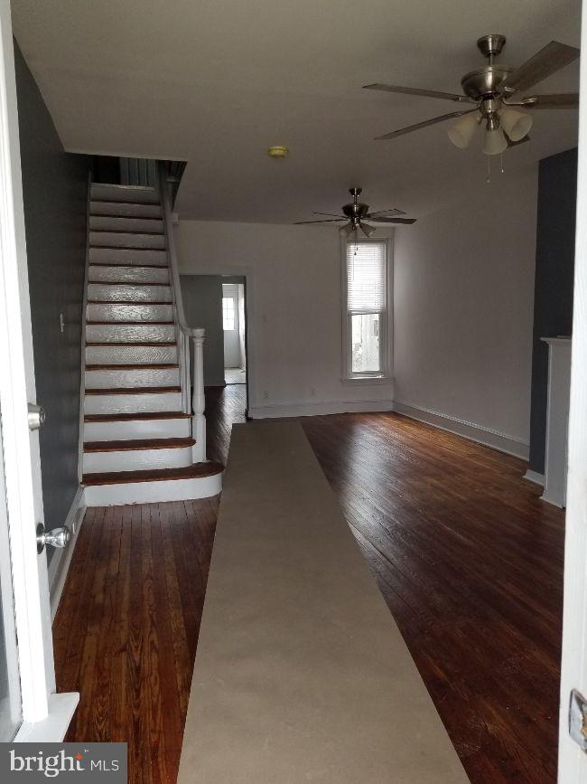 PORT RICHMOND - Residential Lease