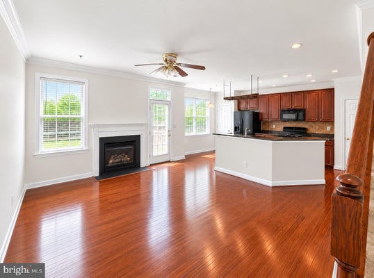 13677 VENTURI LN # 236, HERNDON, VA 20171 - Image c8cc492193e2751f9f541311bc57d48d/4031557591