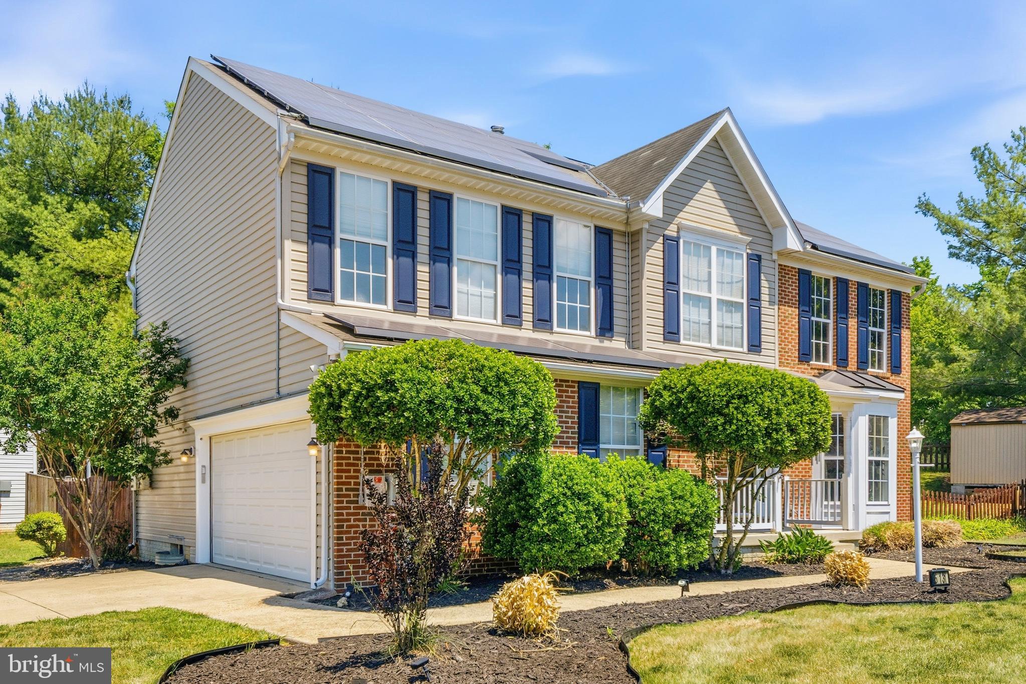 VILLAS AT SOUTH HAMPTON - Residential