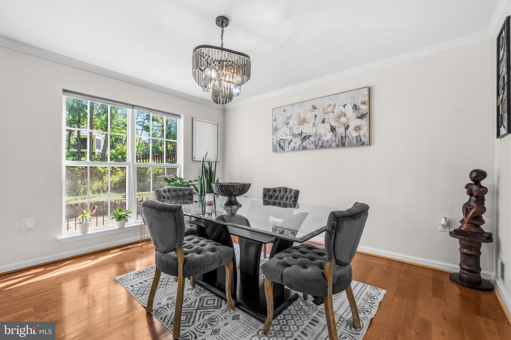VILLAS AT SOUTH HAMPTON - Residential