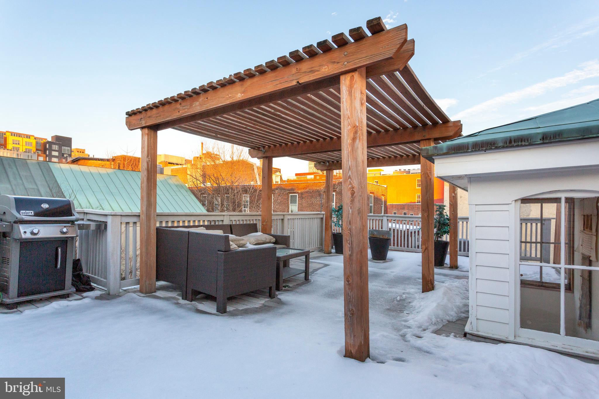 WASHINGTON SQ WEST - Residential