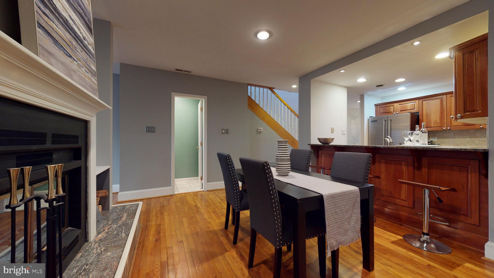 WASHINGTON SQ WEST - Residential