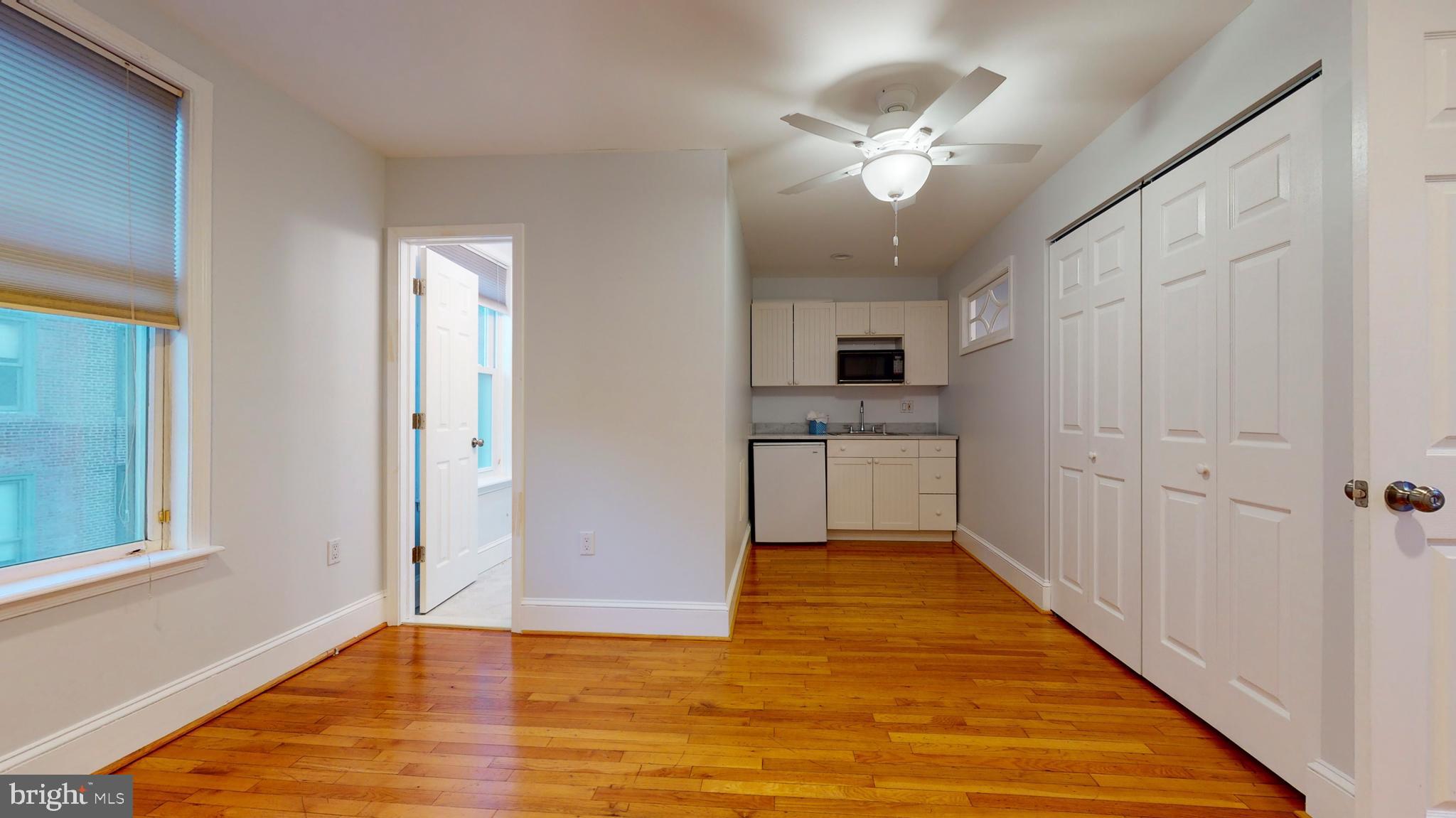 WASHINGTON SQ WEST - Residential