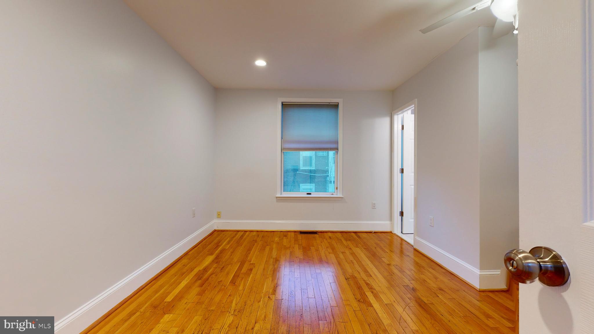 WASHINGTON SQ WEST - Residential