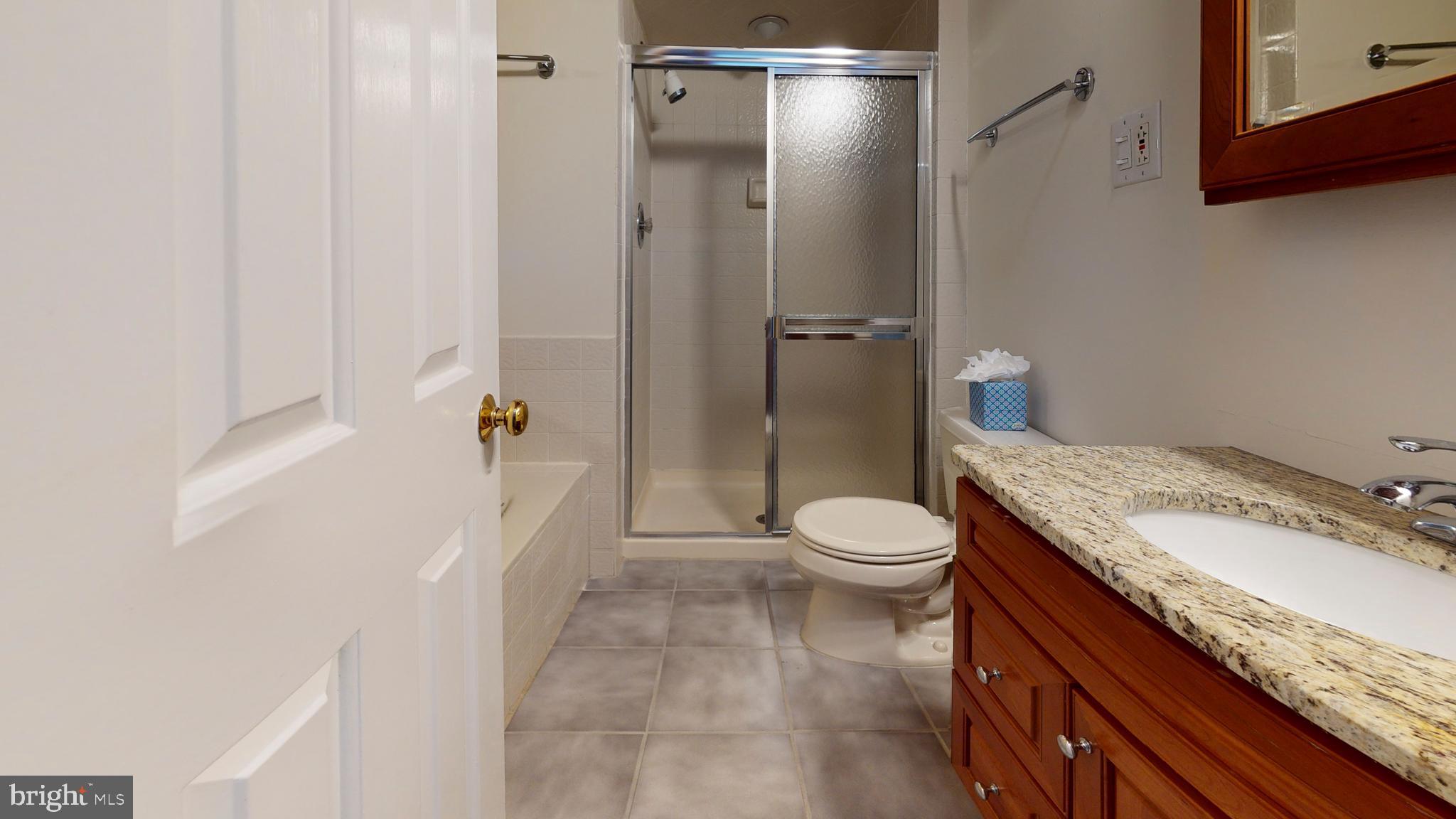 WASHINGTON SQ WEST - Residential