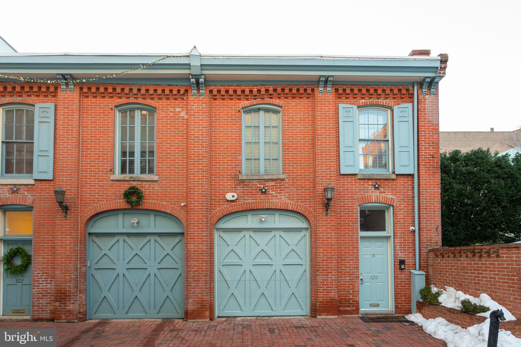 WASHINGTON SQ WEST - Residential
