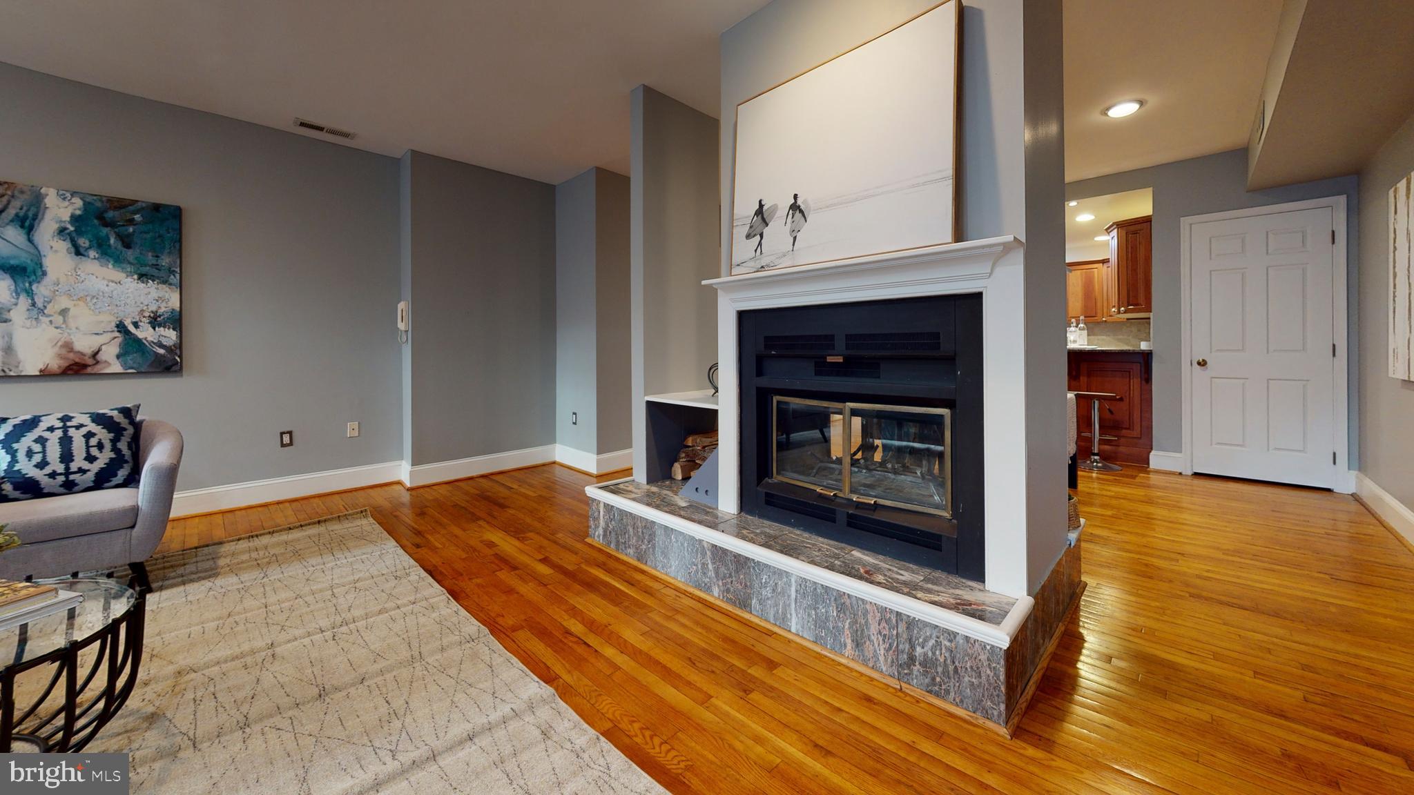 WASHINGTON SQ WEST - Residential