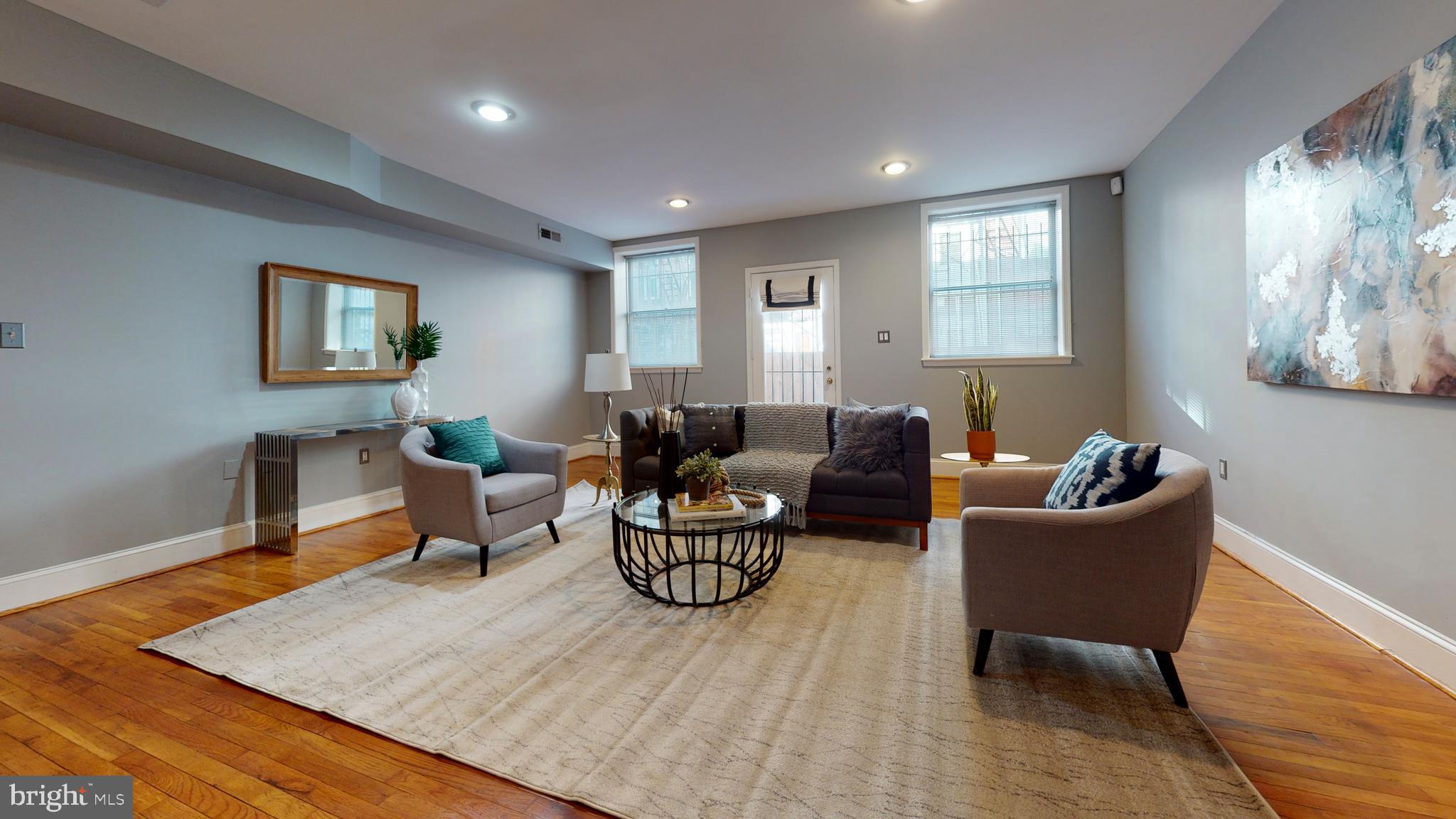 WASHINGTON SQ WEST - Residential