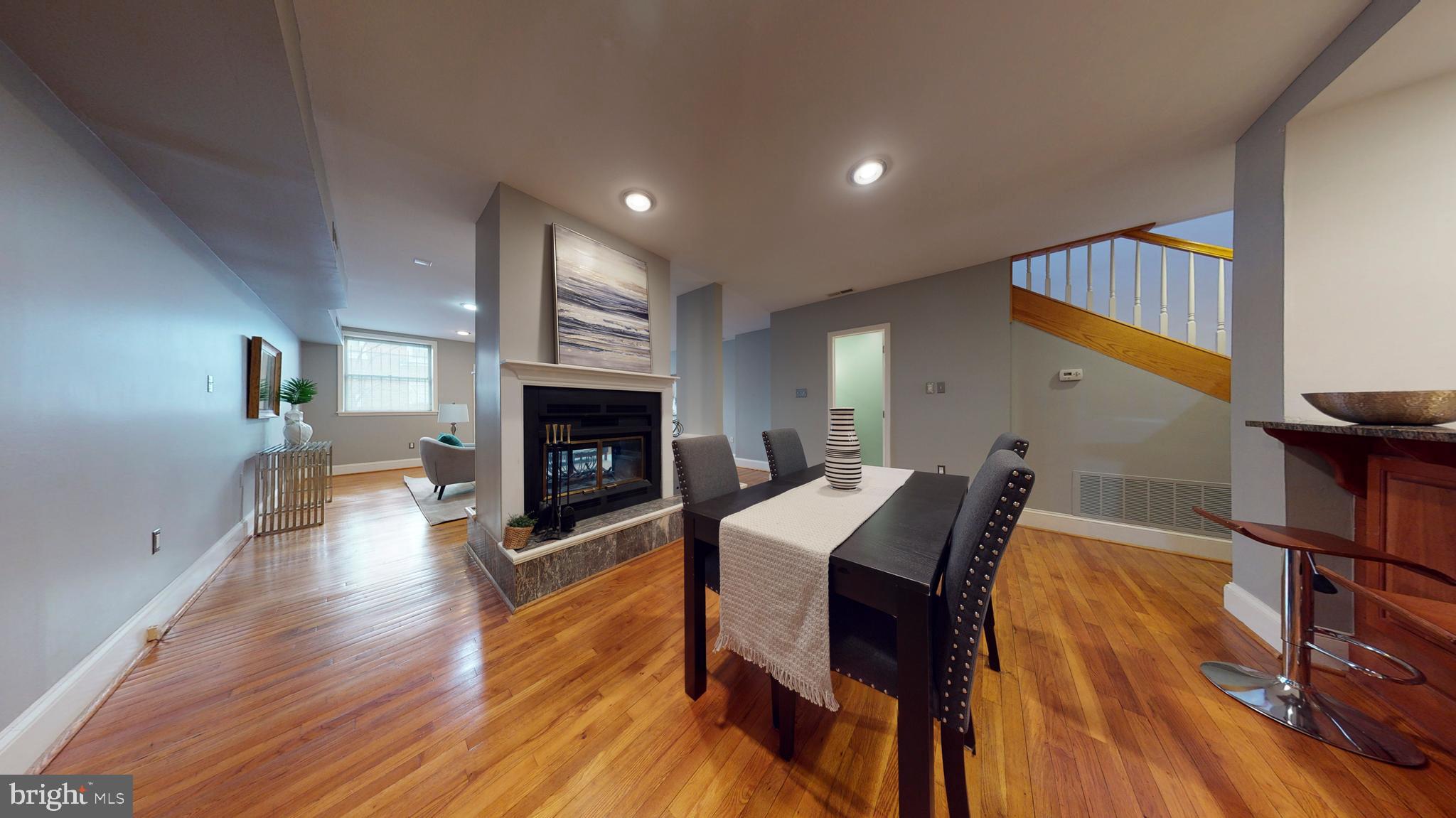 WASHINGTON SQ WEST - Residential