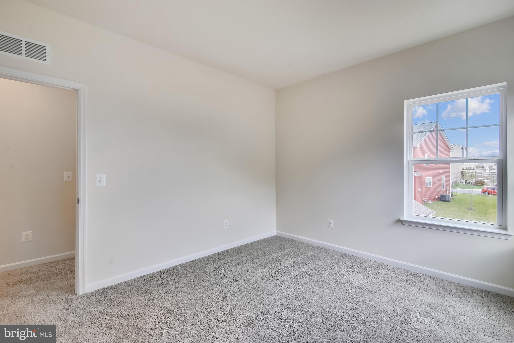 TUSCARORA CREEK - Residential