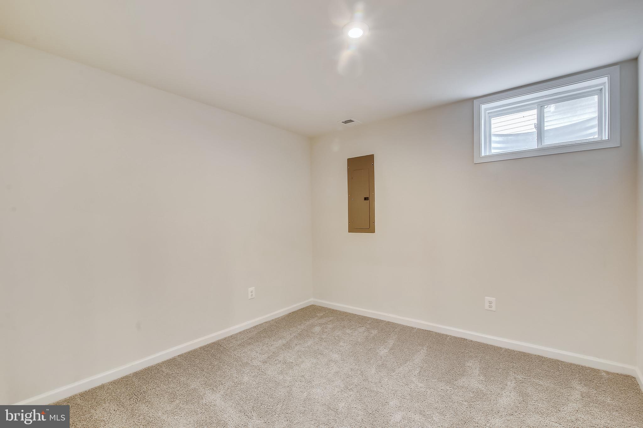 TUSCARORA CREEK - Residential