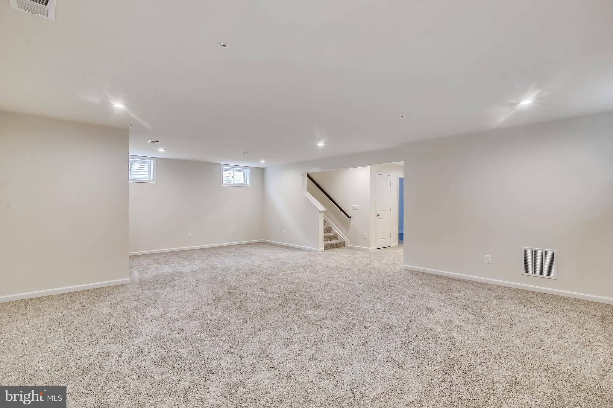 TUSCARORA CREEK - Residential