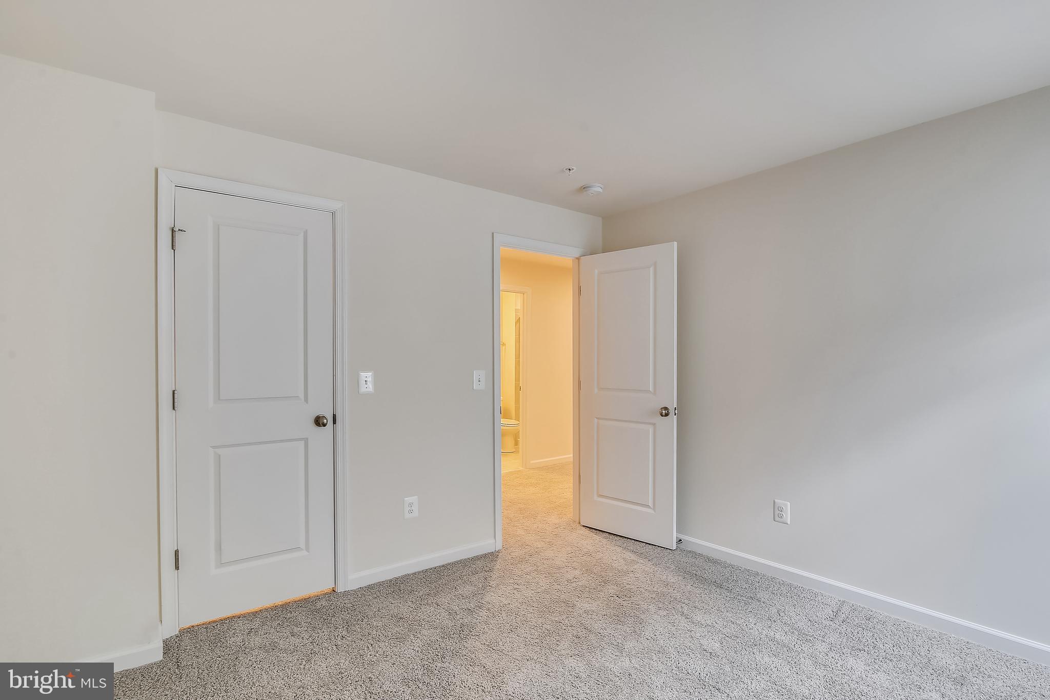 TUSCARORA CREEK - Residential