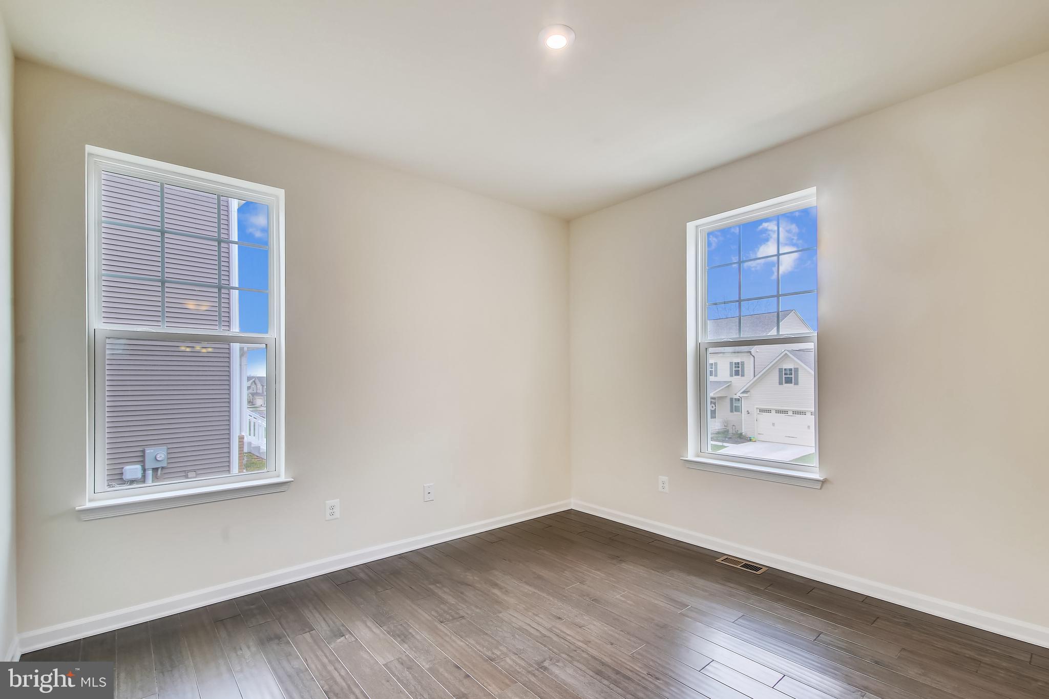 TUSCARORA CREEK - Residential