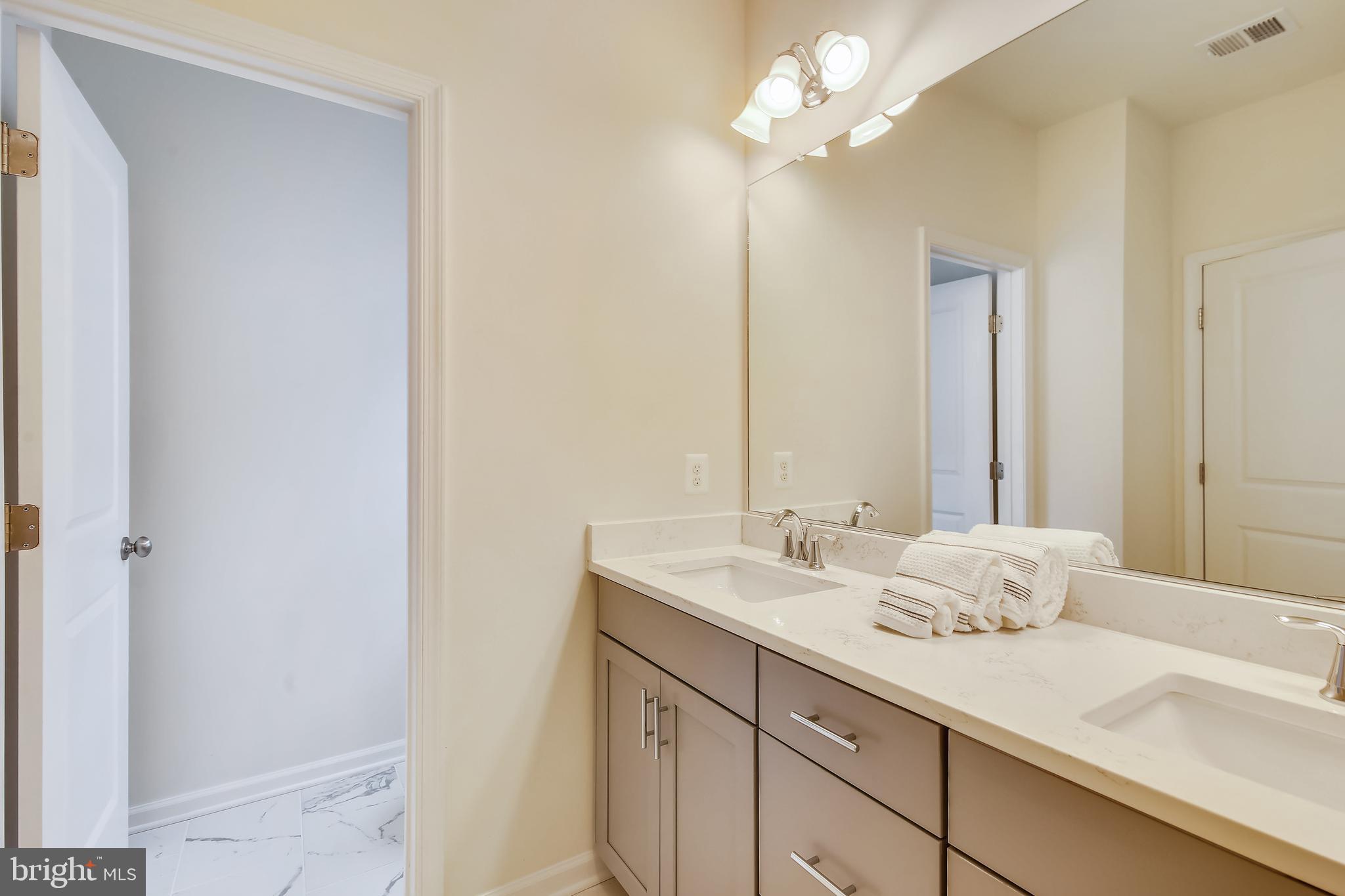 TUSCARORA CREEK - Residential