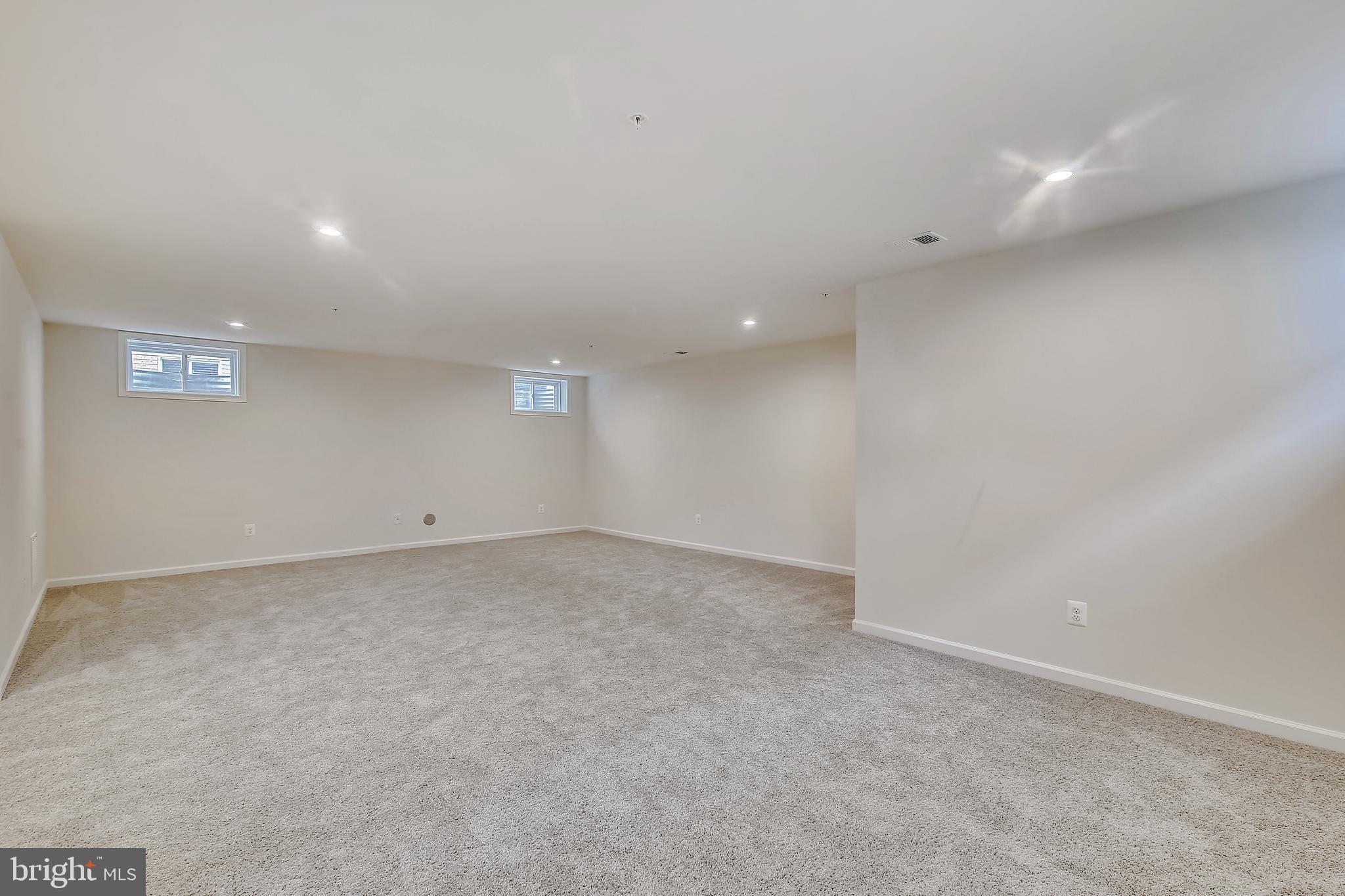 TUSCARORA CREEK - Residential