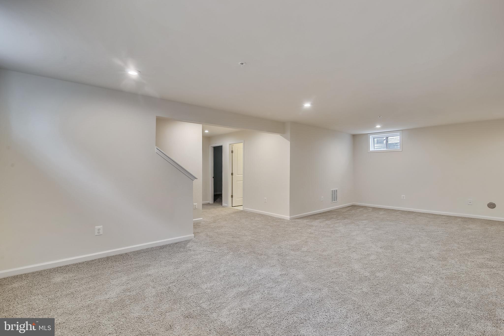 TUSCARORA CREEK - Residential