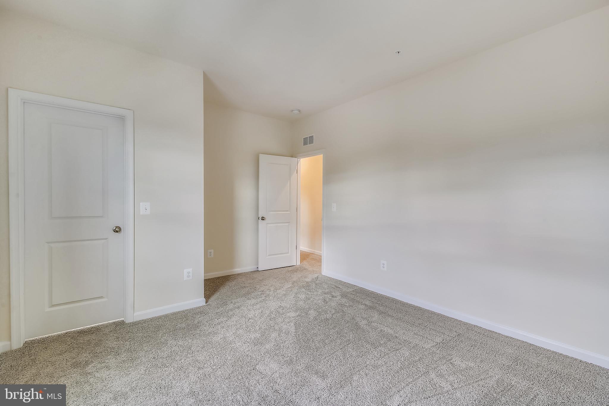 TUSCARORA CREEK - Residential