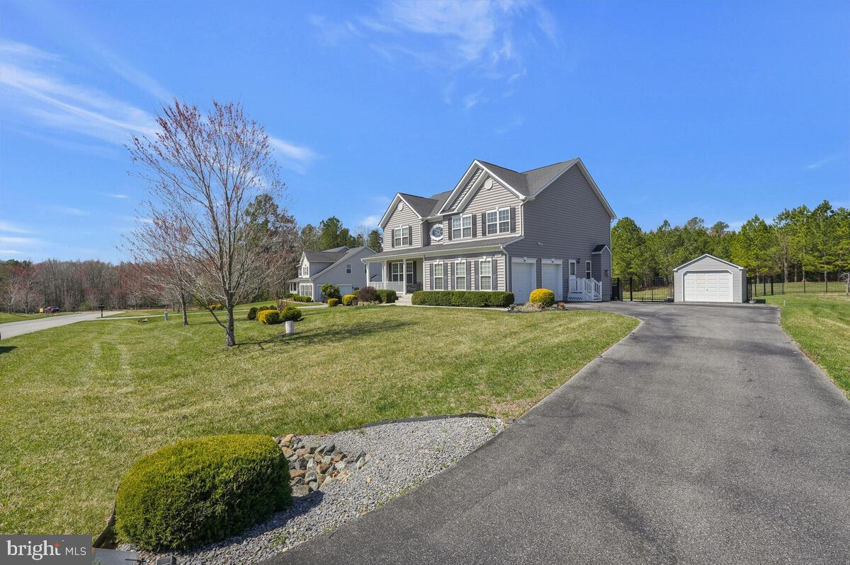 COACHMAN'S PATH - Residential