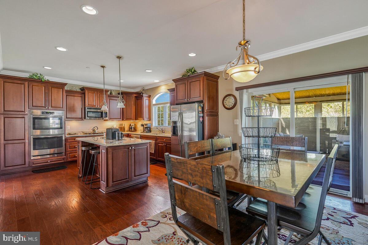 COACHMAN'S PATH - Residential