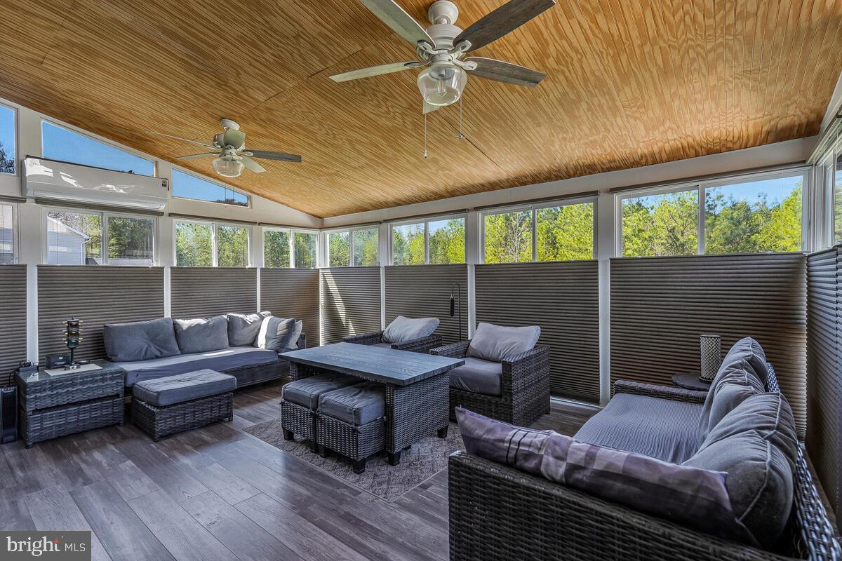 COACHMAN'S PATH - Residential