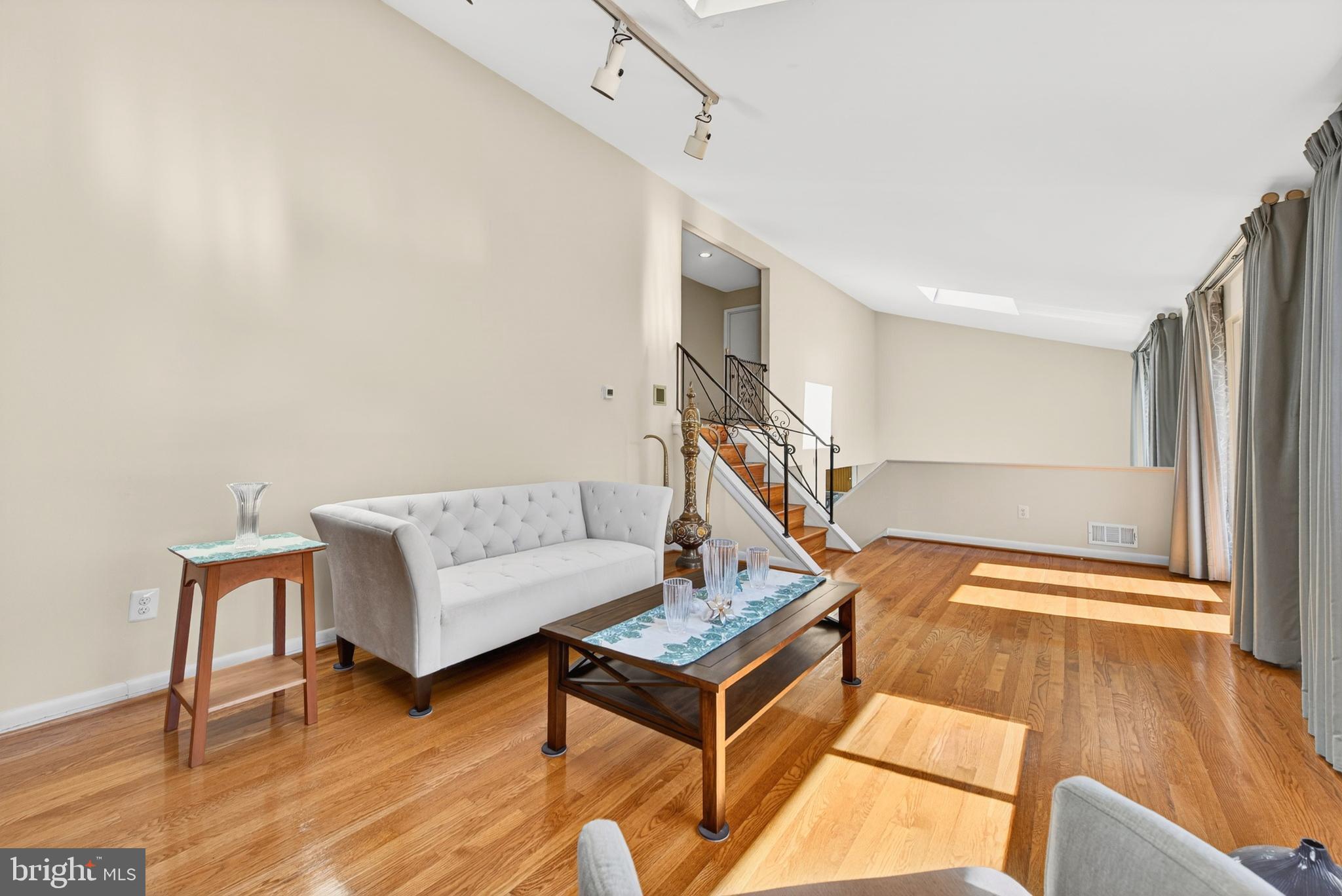 KEMP MILL ESTATES - Residential