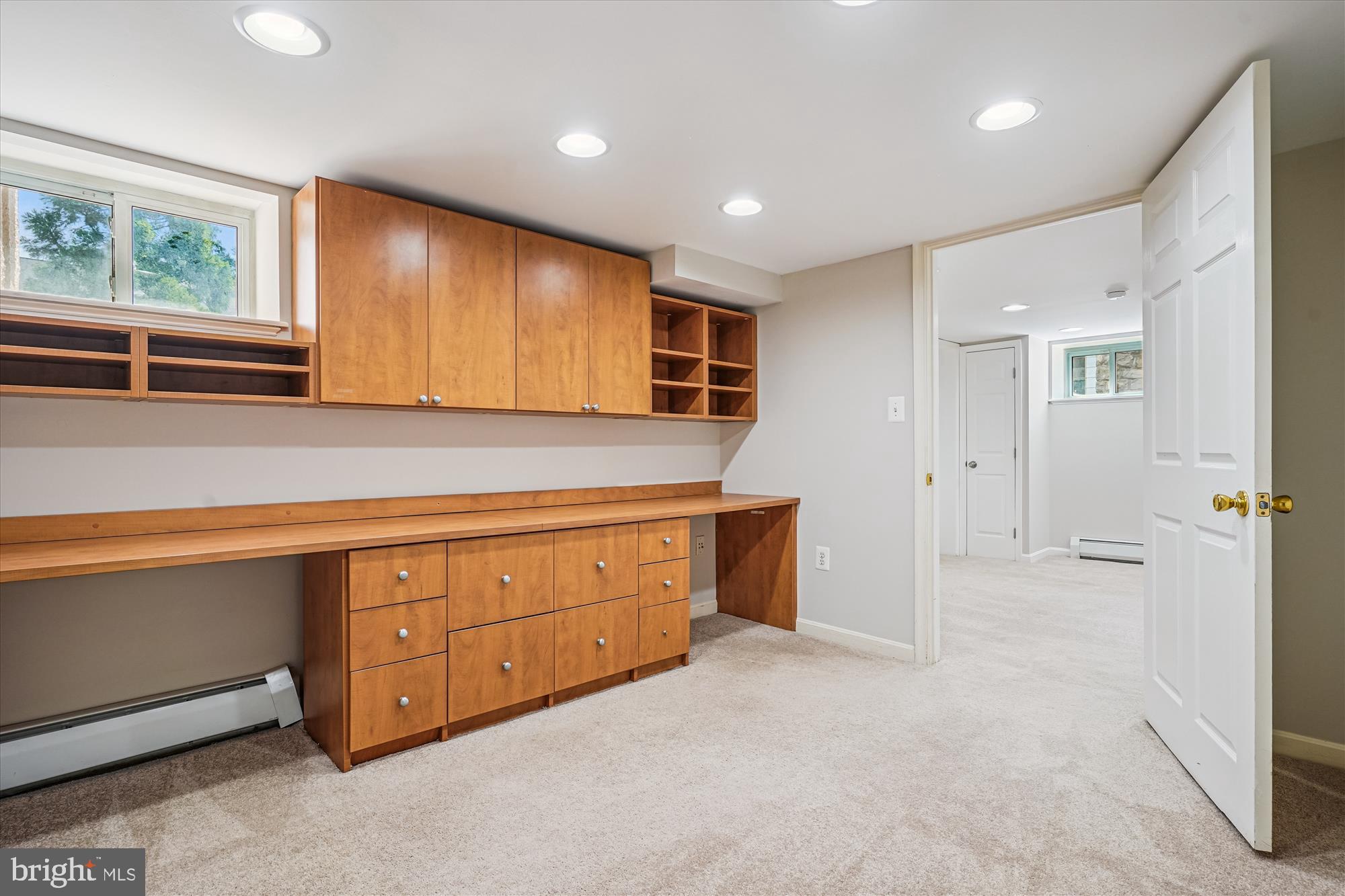 ARLINGTON HEIGHTS - Residential Lease