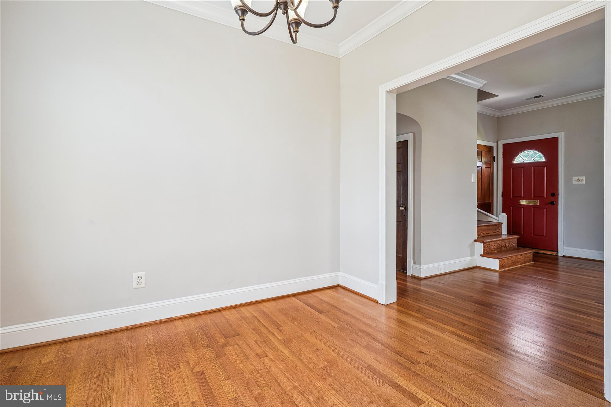 ARLINGTON HEIGHTS - Residential Lease