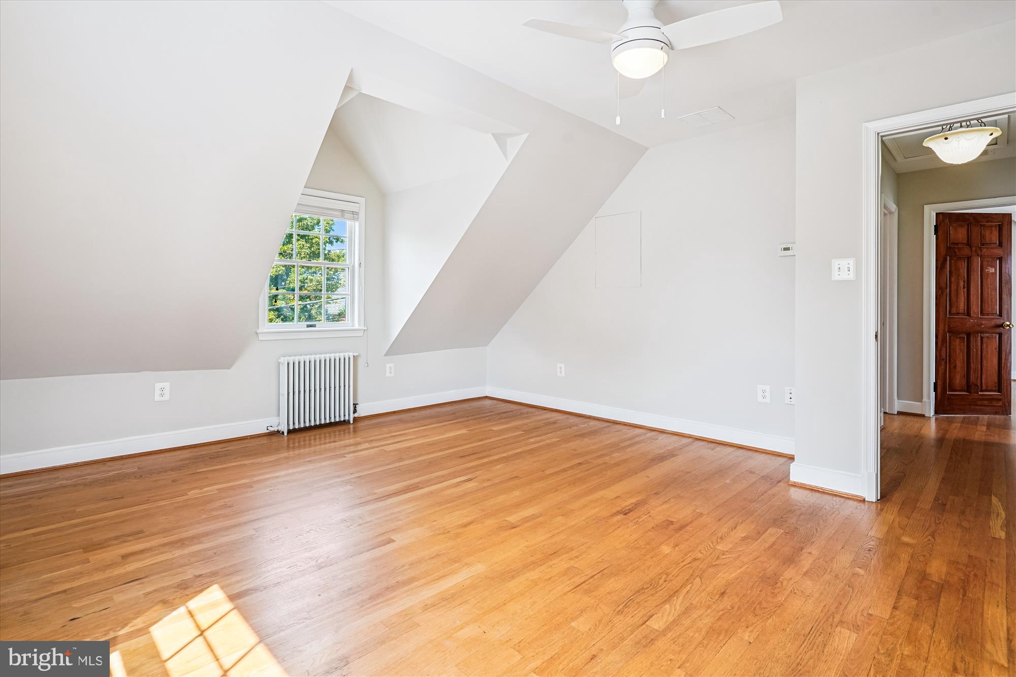 ARLINGTON HEIGHTS - Residential Lease