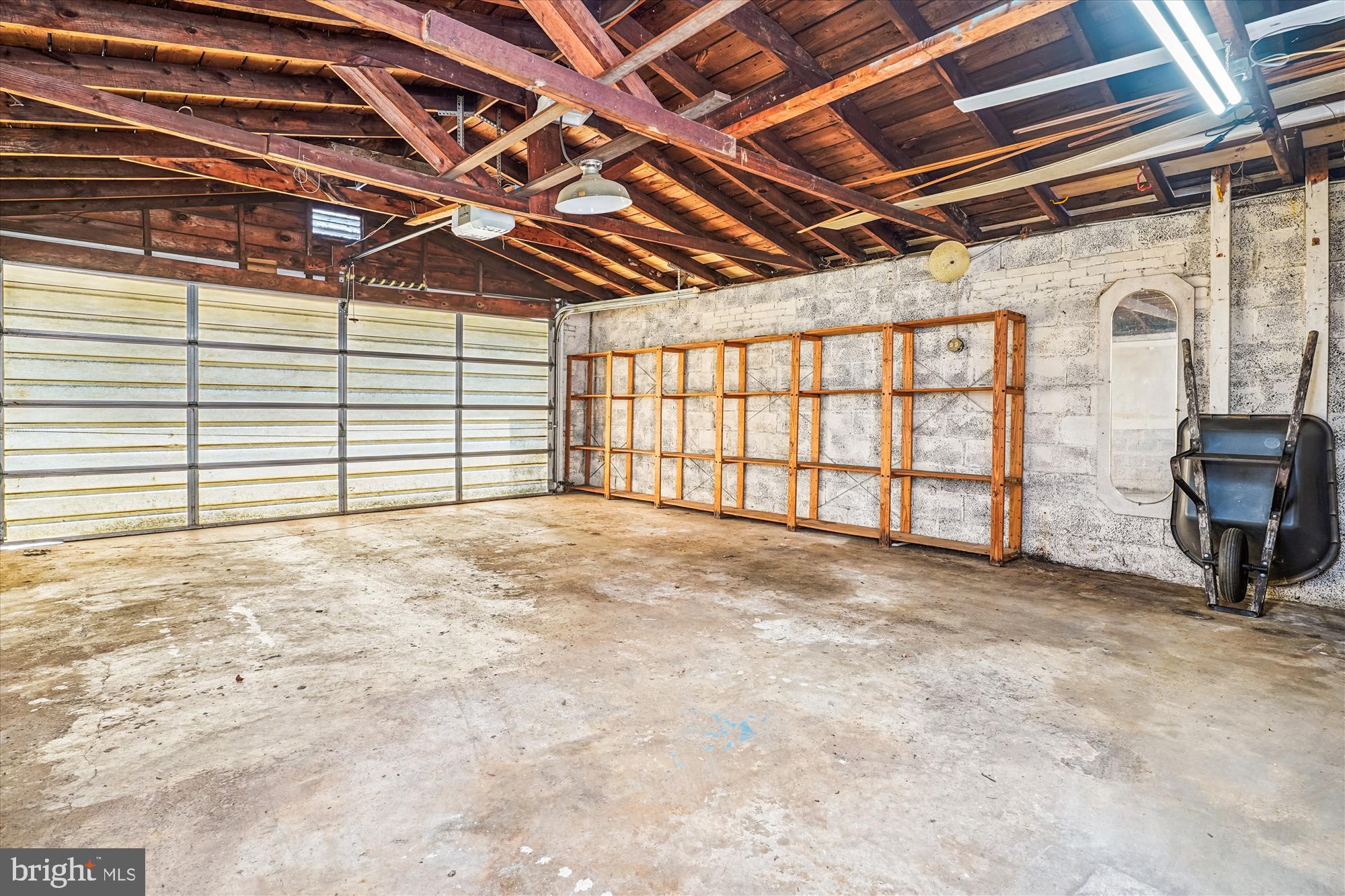 ARLINGTON HEIGHTS - Residential Lease