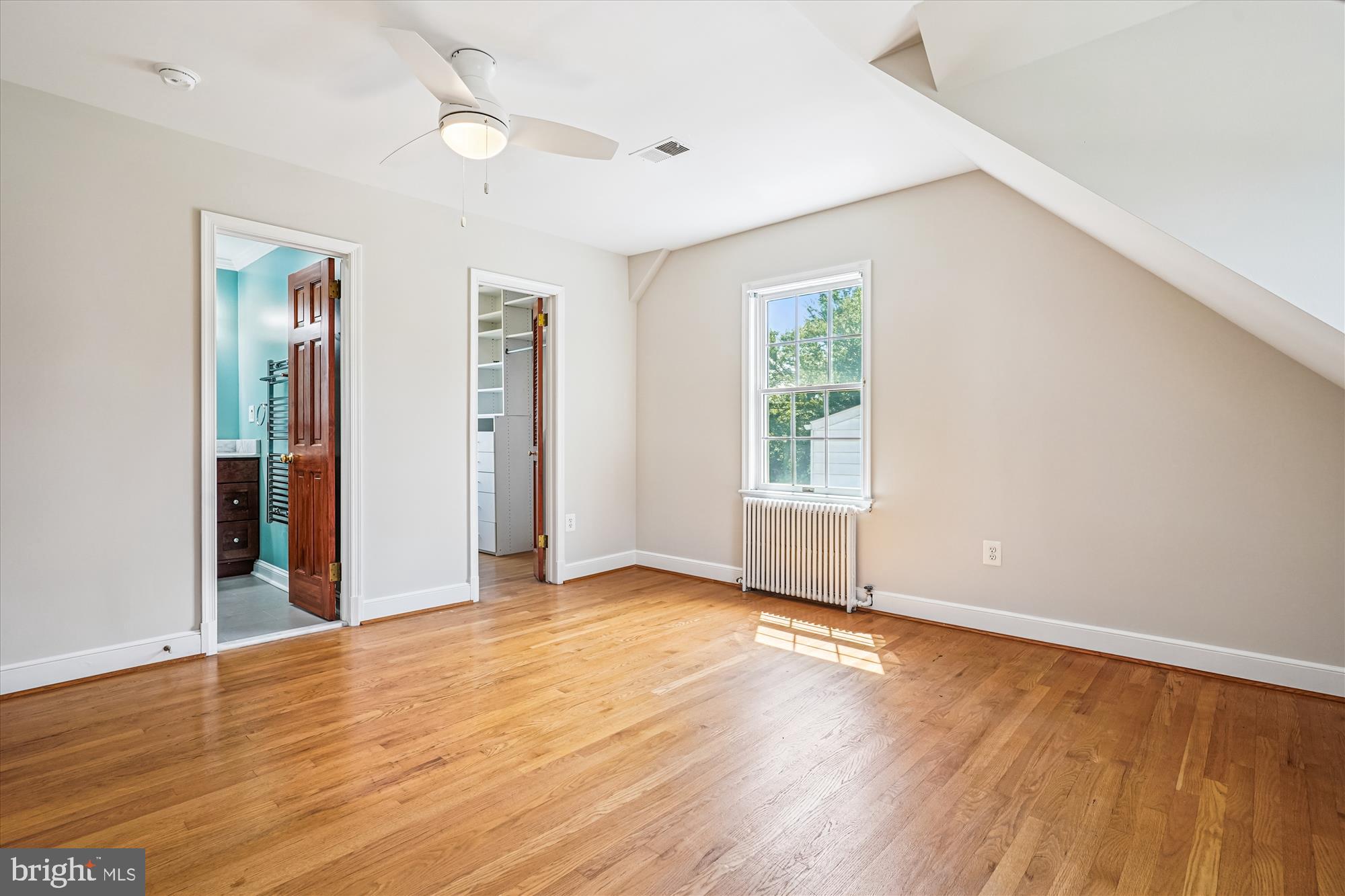 ARLINGTON HEIGHTS - Residential Lease