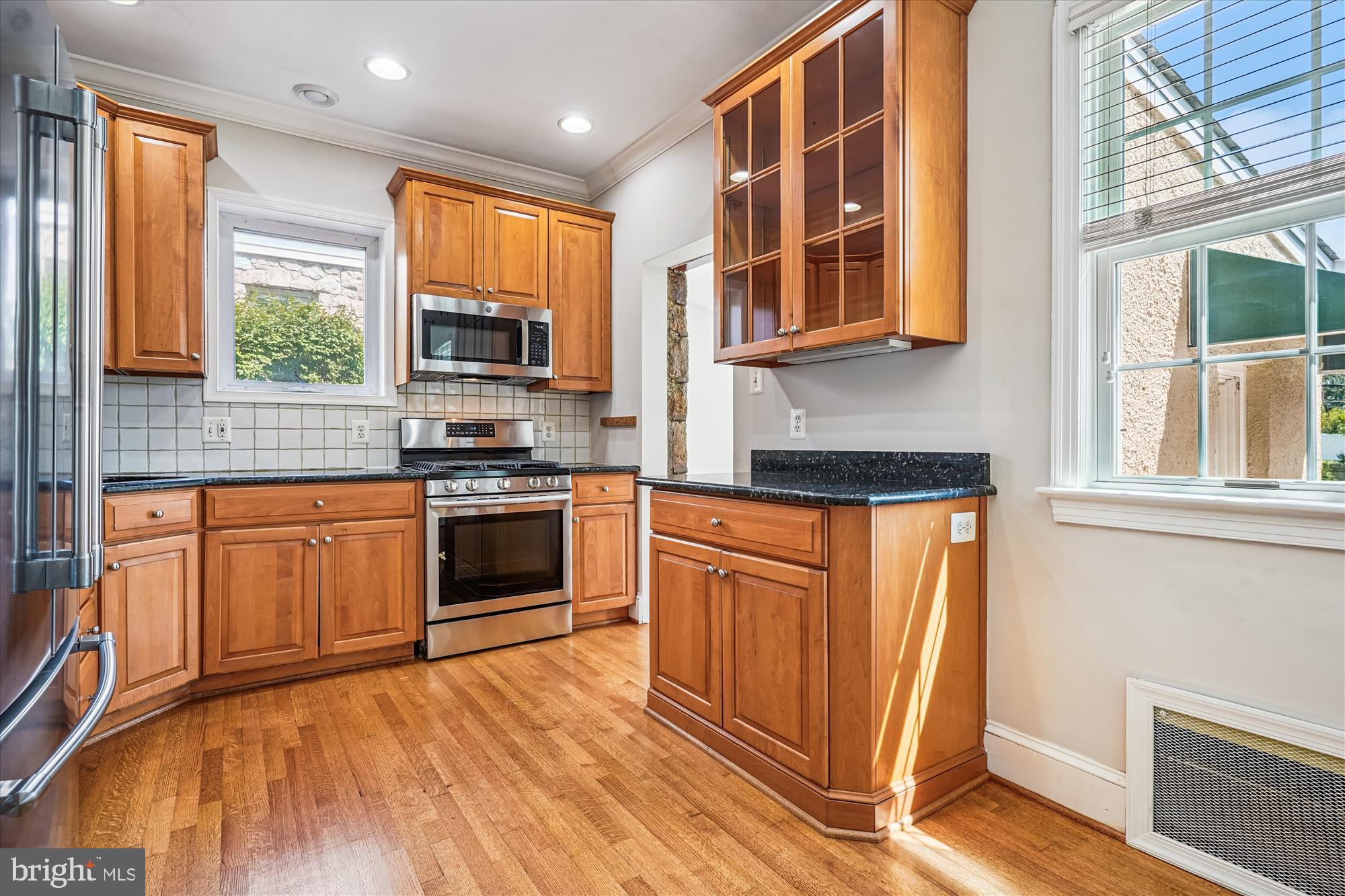 ARLINGTON HEIGHTS - Residential Lease