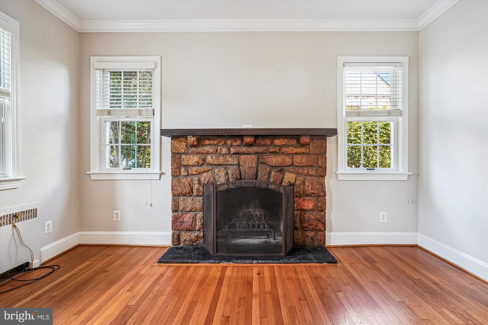 ARLINGTON HEIGHTS - Residential Lease