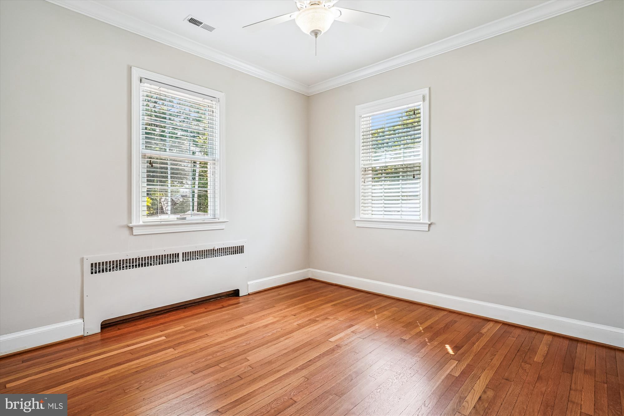 ARLINGTON HEIGHTS - Residential Lease