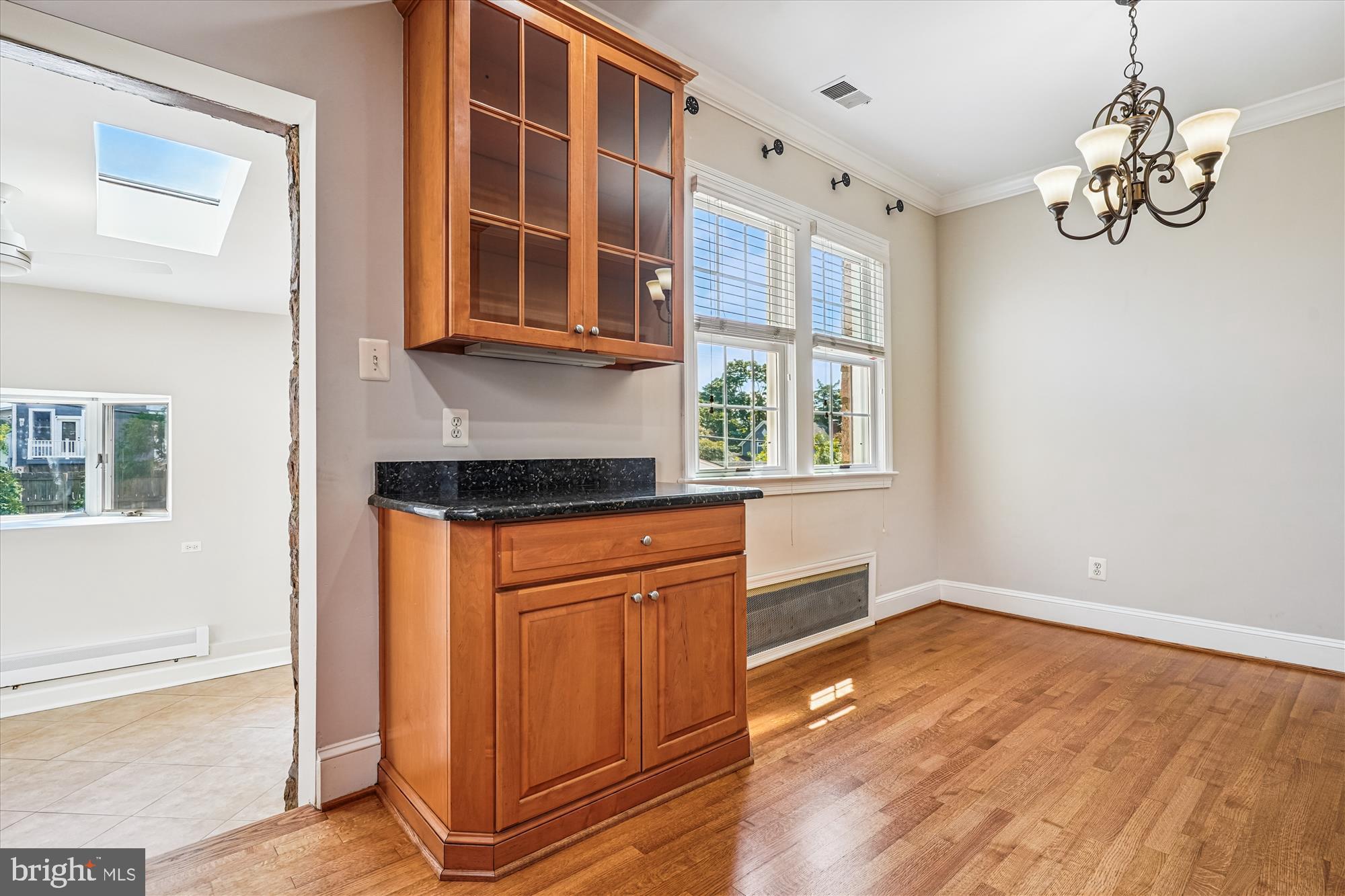 ARLINGTON HEIGHTS - Residential Lease