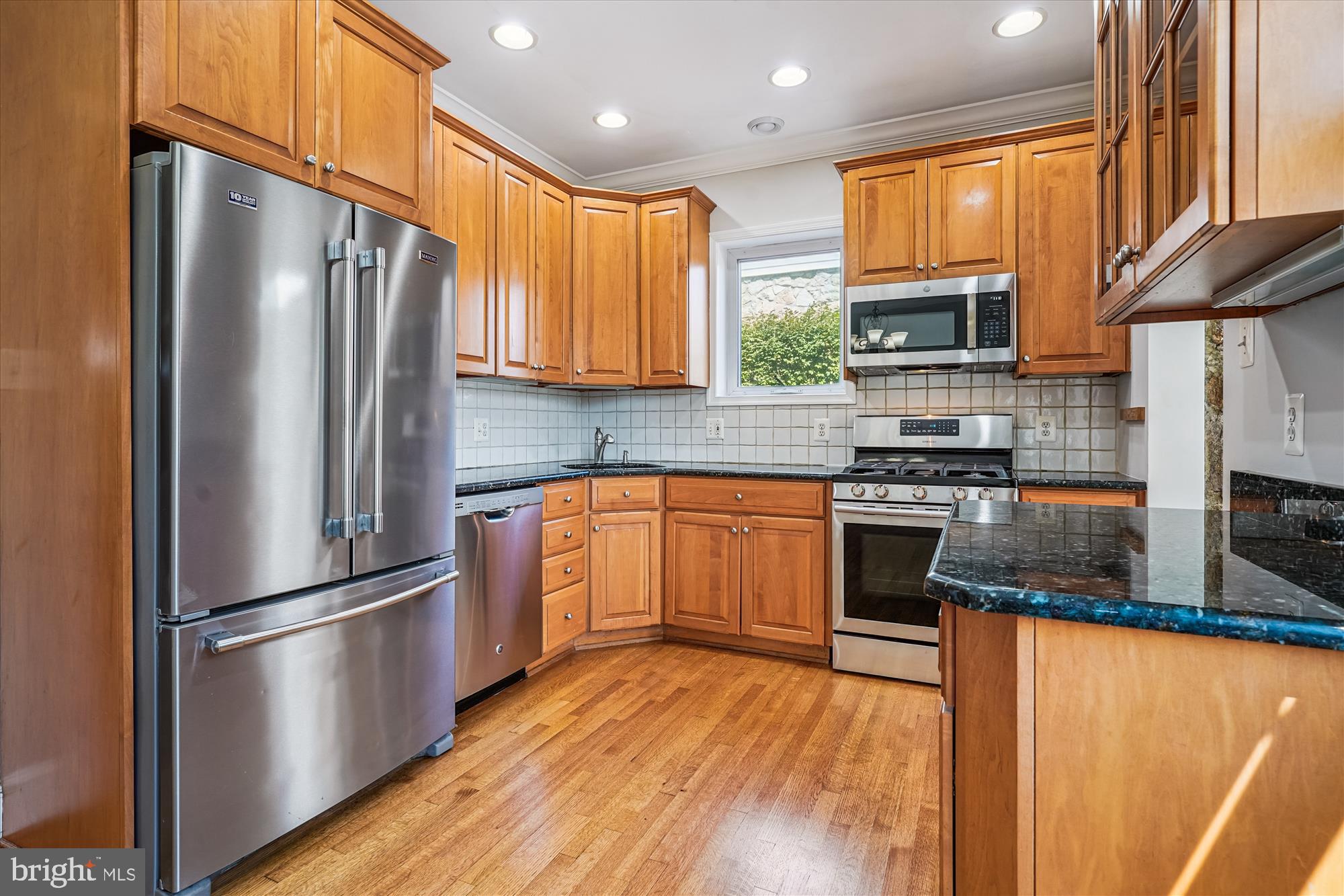 ARLINGTON HEIGHTS - Residential Lease