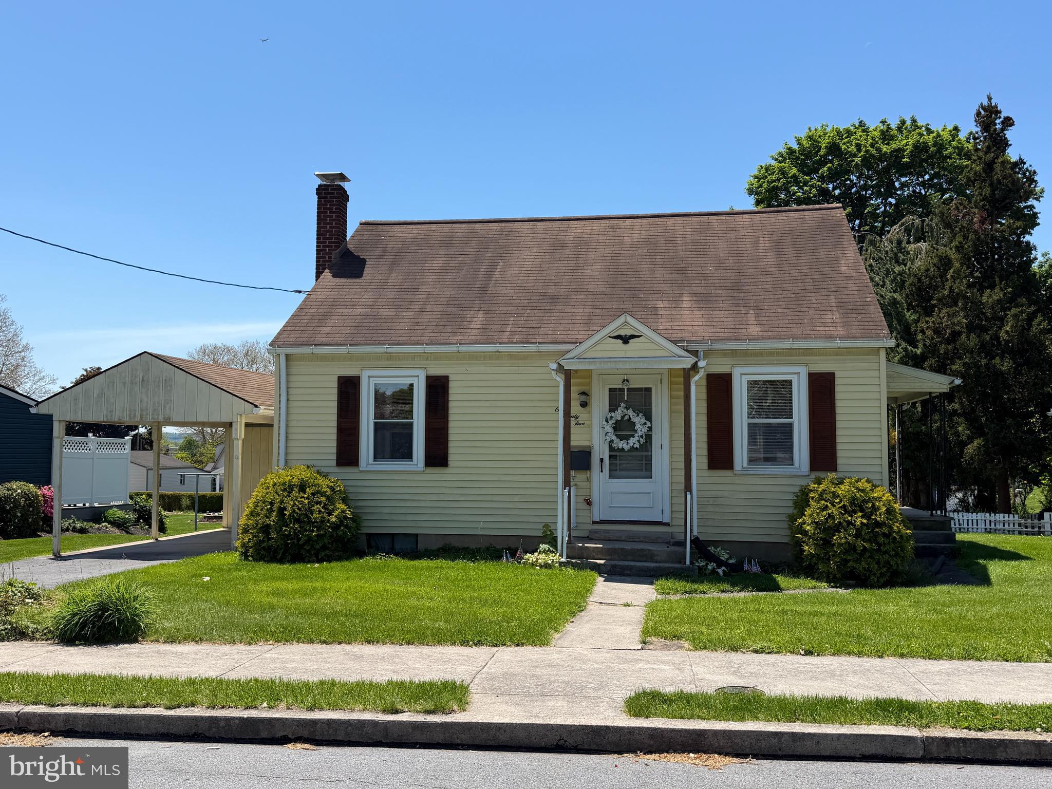 125 S WINDSOR AVENUE