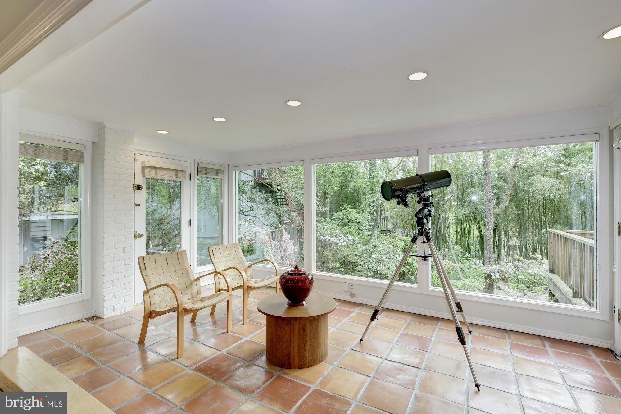 GLEN ECHO HEIGHTS - Residential