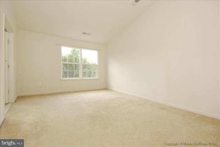 MOUNT VERNON MEADOWS - Residential Lease