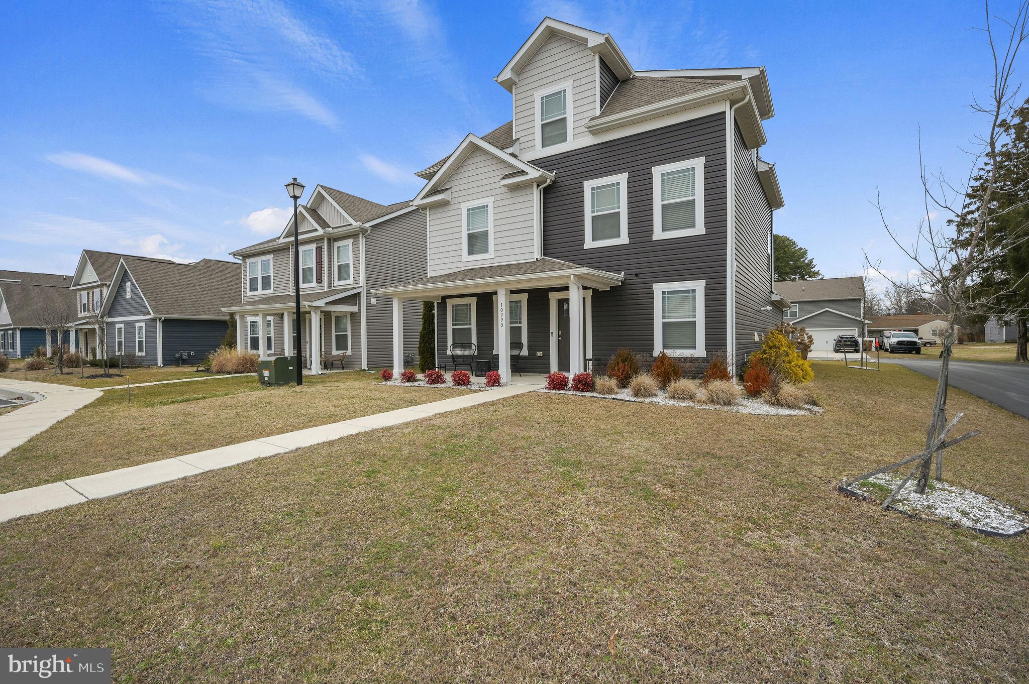 SIMPSONS CROSSING - Residential